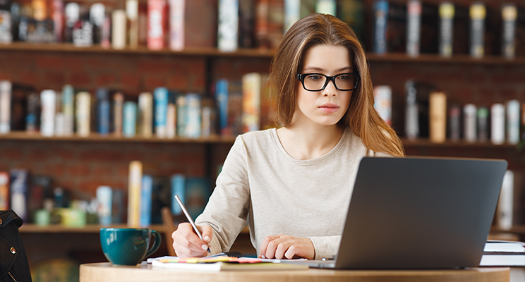 Estudia una Especialidad en Tecnología Educativa en Aliat