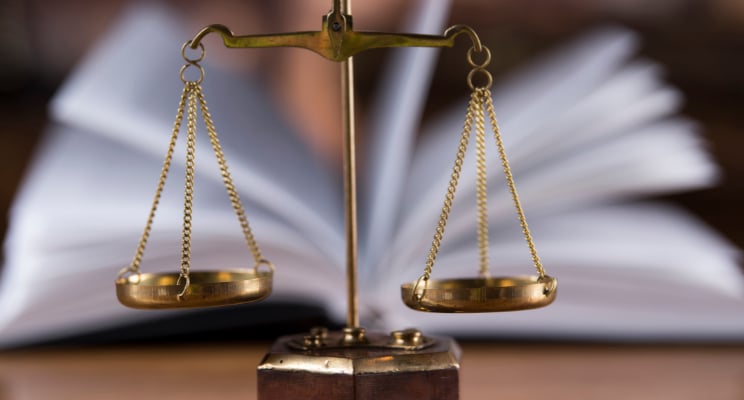 Dónde estudiar Derecho y sus habilidades